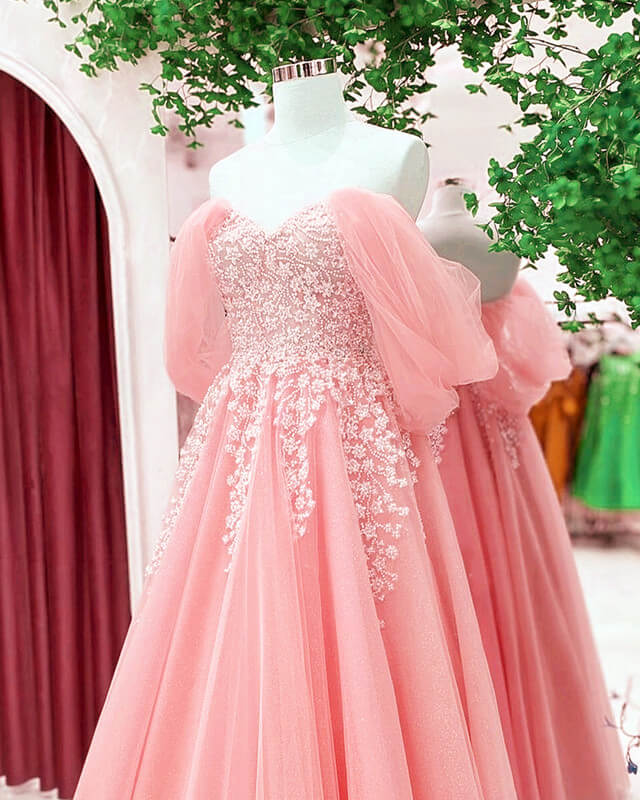 A-line Tulle Off Shoulder Appliques Prom Dresses