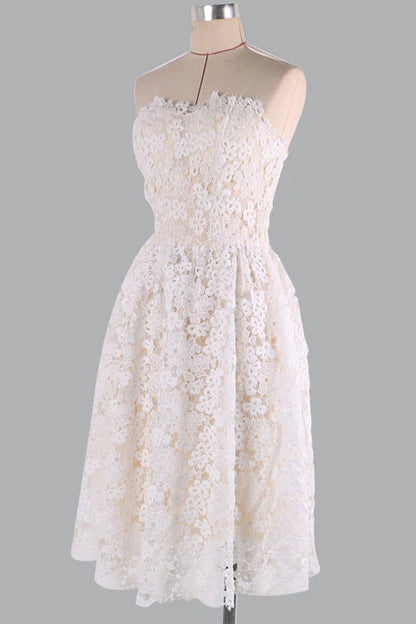 Lace short prom dress