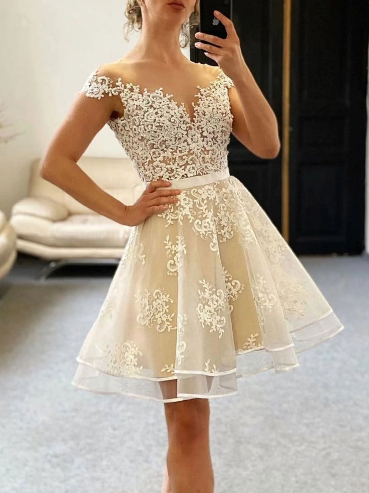 lace short prom dress