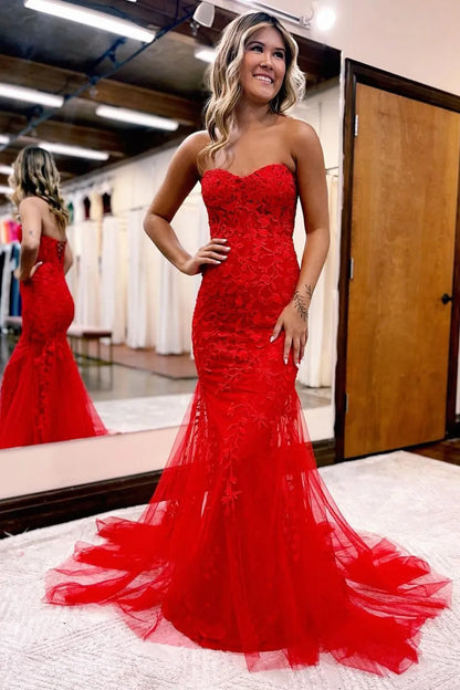 Mermaid Sweetheart Neck Prom Dress With Appliques