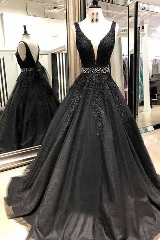 Ball Gown Straps V Neck Lace Appliques Prom Dresses