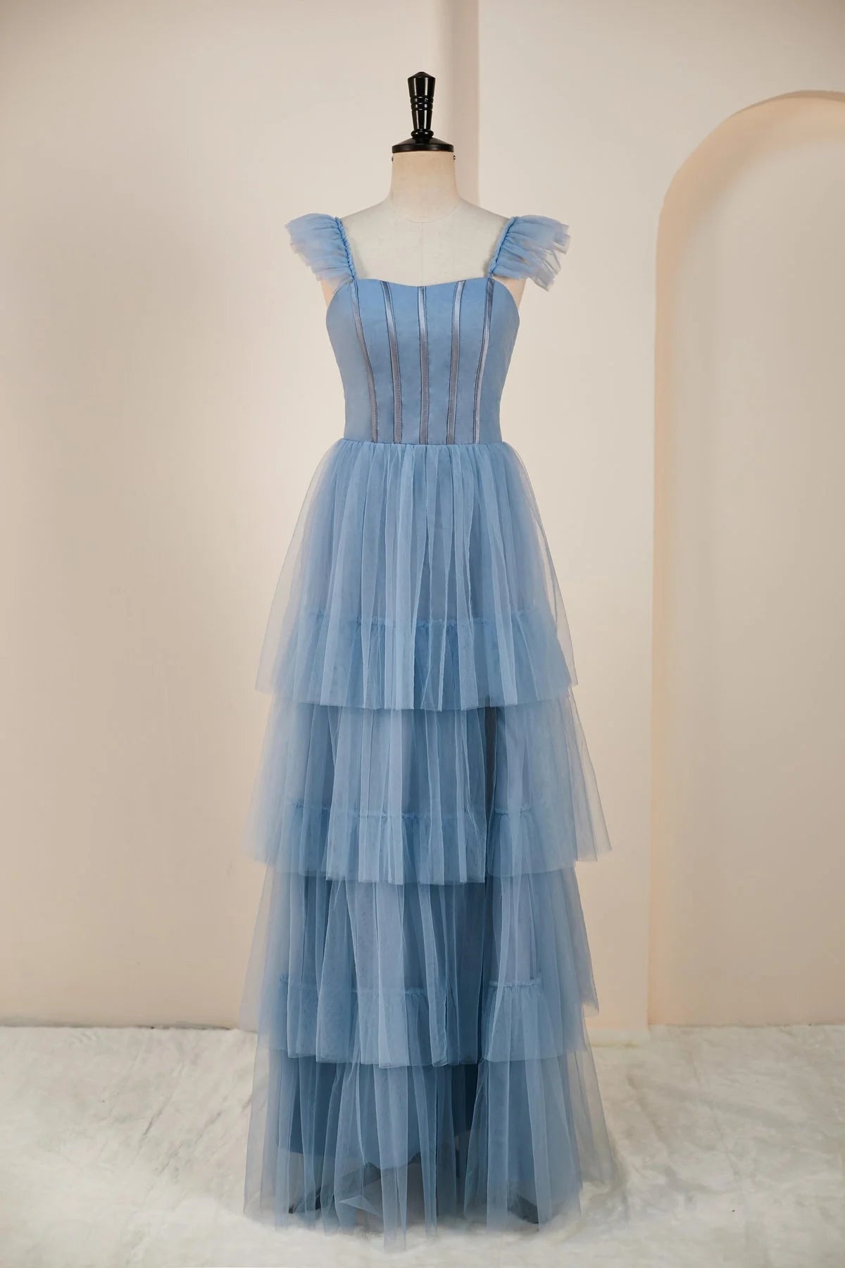 Fantastic Straps Tulle Tiered Multi-Layers Prom Dresses