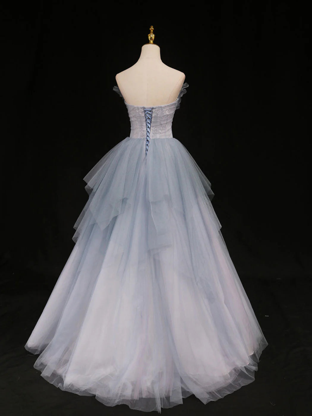 A line sweetheart neck tulle long prom dress