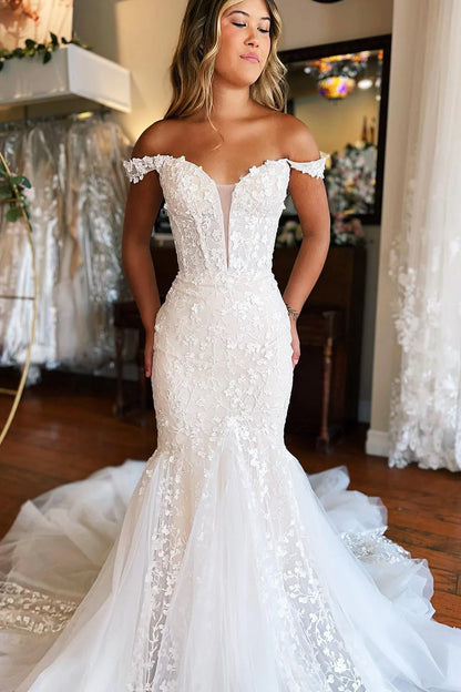 Mermaid Lace Sweep Train Long Wedding Dress