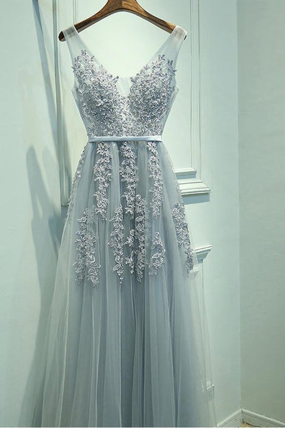 A-line V neck Lace Appliques Tulle Prom Dress