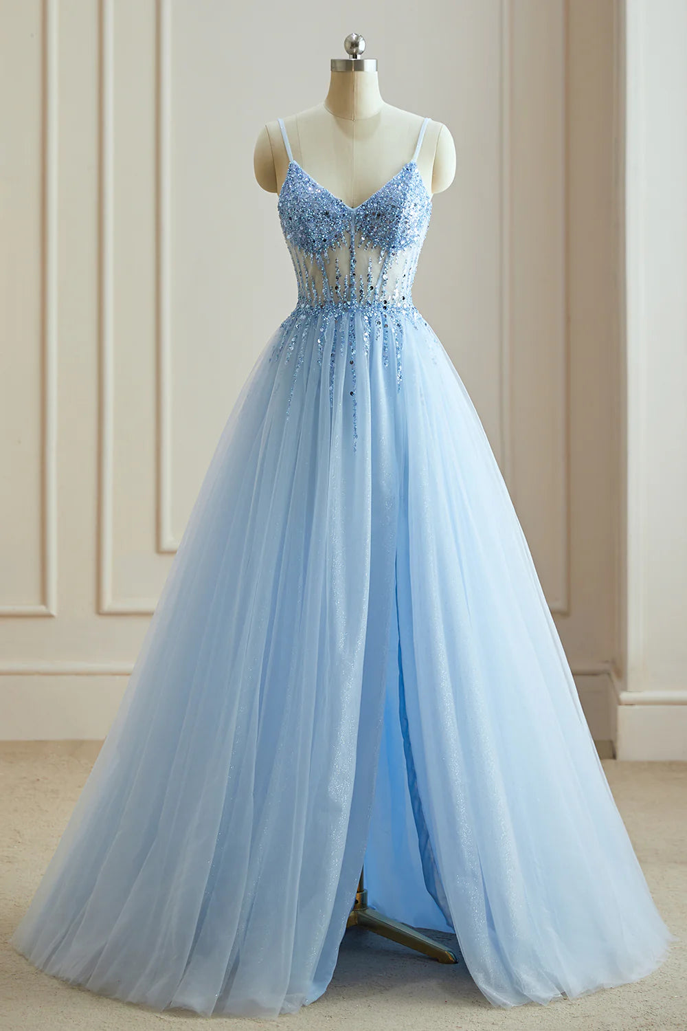 A-Line V-Neck Spaghetti Straps Beads Tulle Prom Dresses