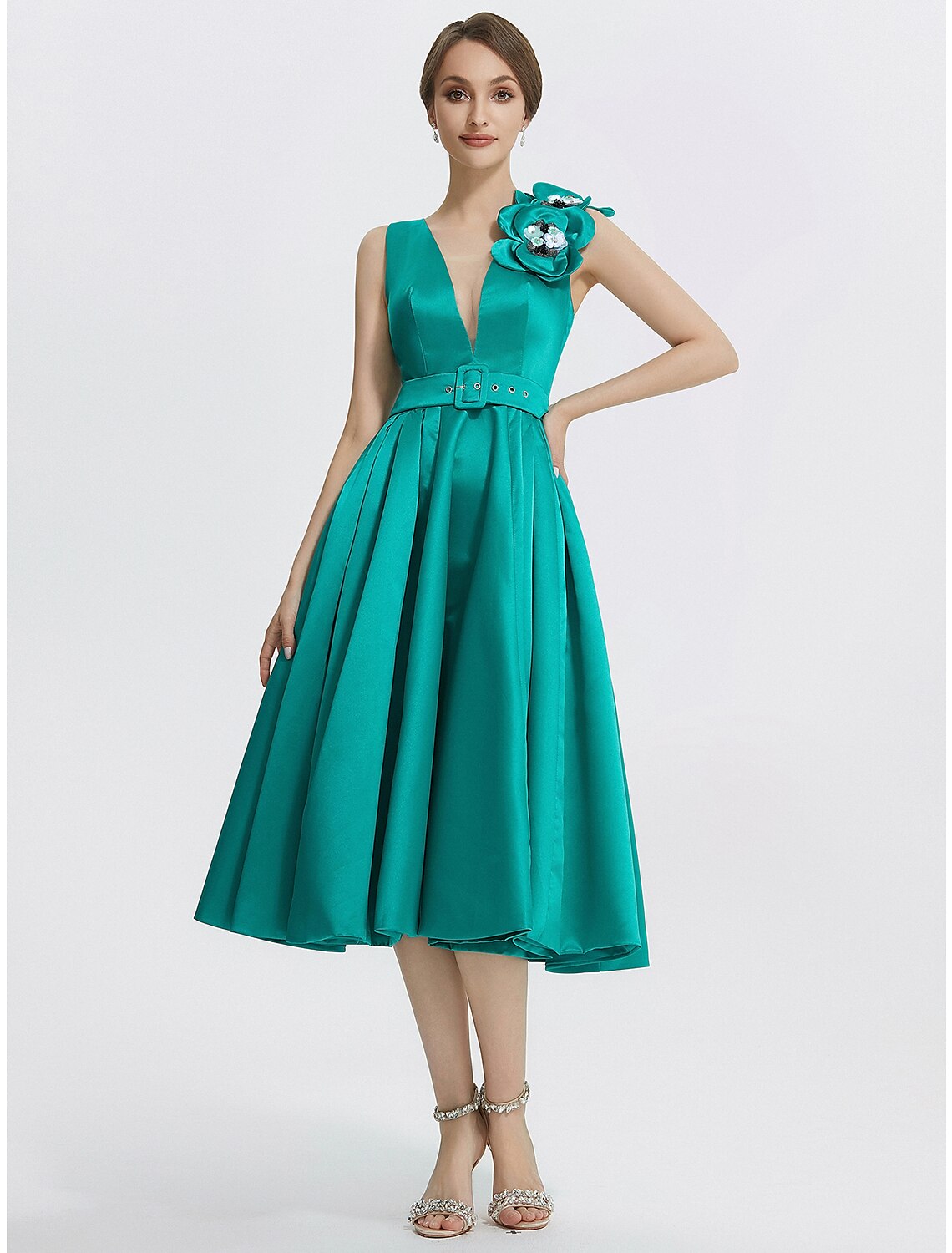 A-Line Cocktail Dresses Elegant Dress Formal Tea Length Sleeveless V Neck Satin with Appliques