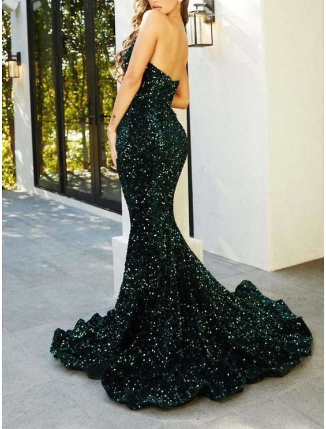 Mermaid / Trumpet Evening Gown Celebrity Style Dress Formal Wedding Guest Sweep / Brush Train Sleeveless Sweetheart Sequined with Pleats