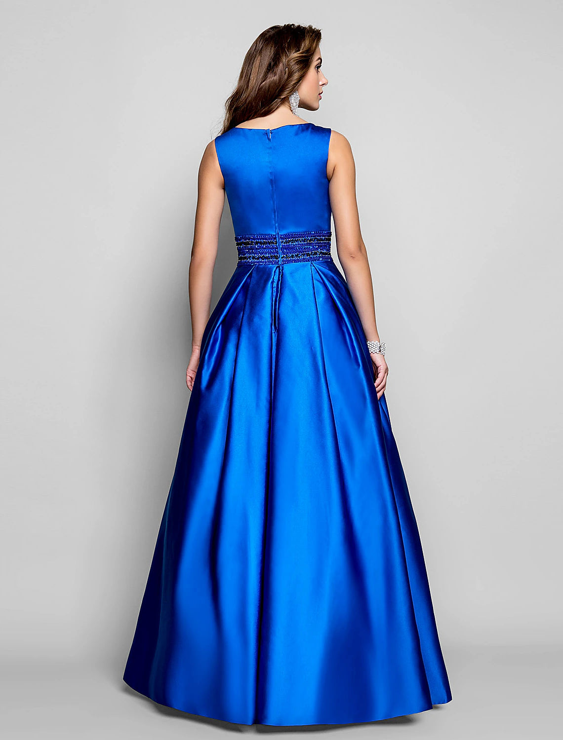 A-Line Elegant Dress Wedding Guest Prom Floor Length Sleeveless Boat Neck Pocket Satin with Pleats Beading