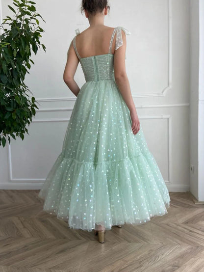 Sweetheart neck tulle tea length prom dress