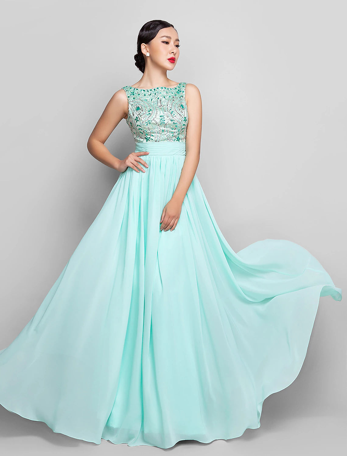 A-Line Beaded & Sequin Holiday Cocktail Party Prom Dress Scoop Neck Sleeveless Floor Length Chiffon with Bow(s) Ruched Beading