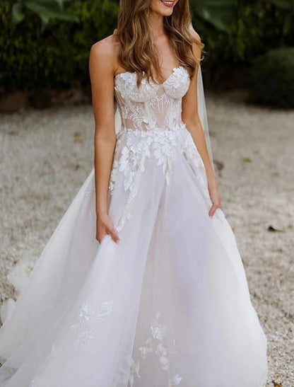 Beach Boho Wedding Dresses A-Line Sweetheart Strapless Sweep / Brush Train Satin Bridal Gowns With Appliques Solid Color