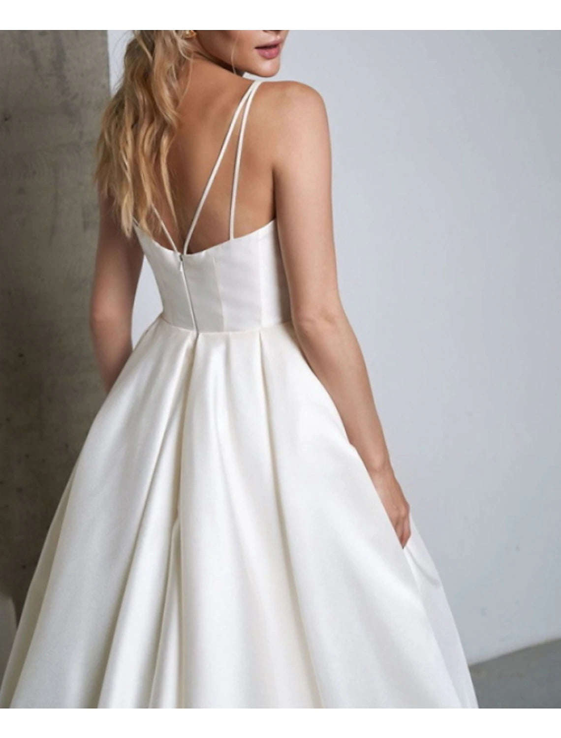 Hall Simple Wedding Dresses A-Line Sweetheart Camisole Spaghetti Strap Court Train Satin Bridal Gowns With Pleats Split Front