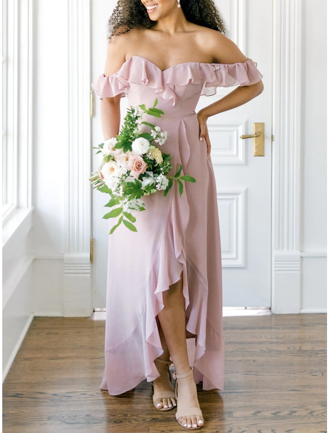 A-Line Bridesmaid Dress Off Shoulder Short Sleeve Elegant Asymmetrical Chiffon with Ruffles / Split Front / Ruching