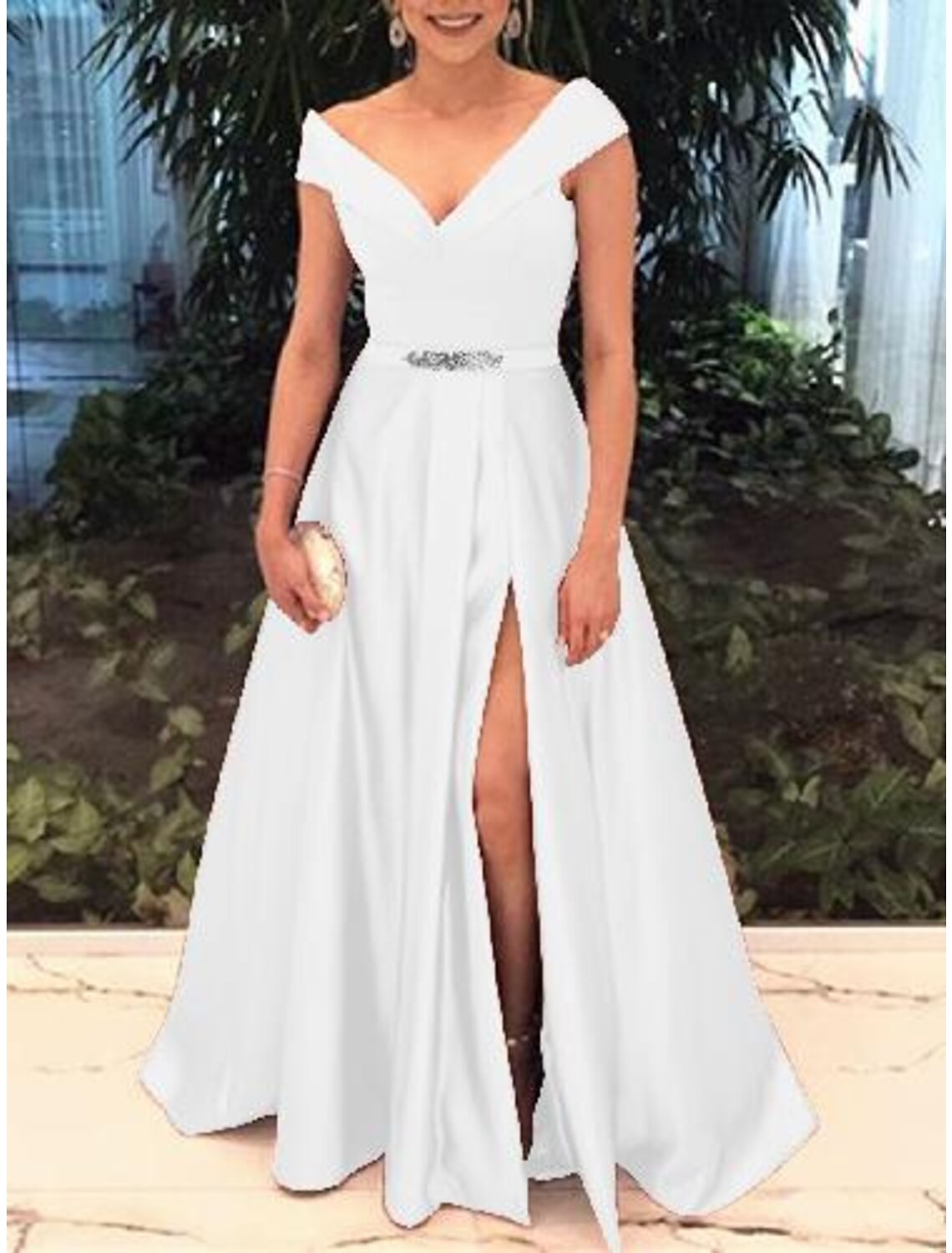 A-Line Elegant Prom Formal Evening Valentine's Day Dress Off Shoulder Short Sleeve Sweep / Brush Train Satin with Split Front