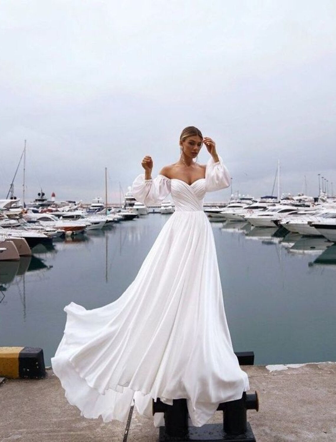 Beach Casual Wedding Dresses A-Line Off Shoulder Long Sleeve Sweep / Brush Train Chiffon Bridal Gowns With Ruched Solid Color