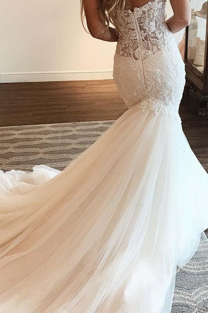 Mermaid Elegant Sweetheart Lace Long Wedding Dress With Beading