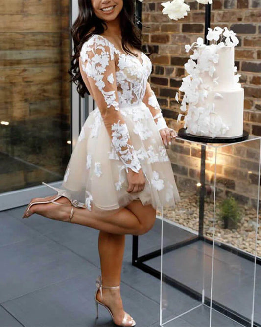 A-line Lace Long Sleeve Tulle Homecoming Dresses