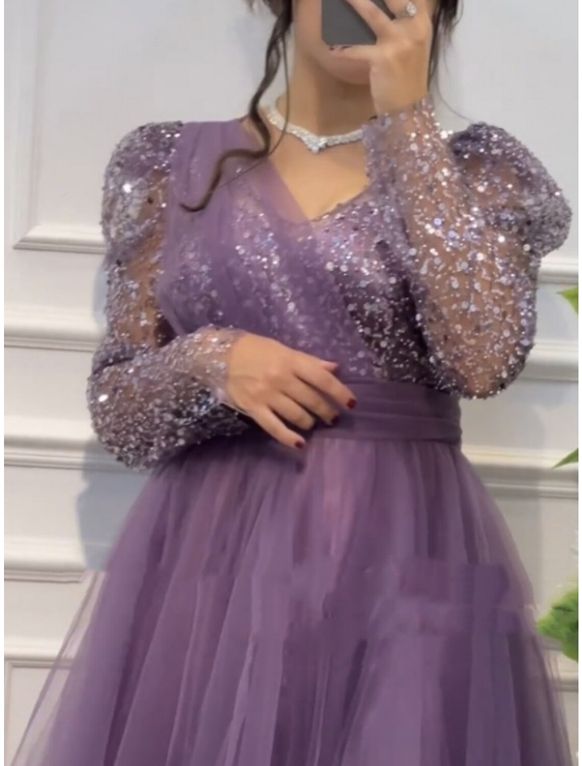 A-Line Prom Dresses Elegant Dress Formal Sweep / Brush Train Long Sleeve V Neck Tulle with Glitter Pleats