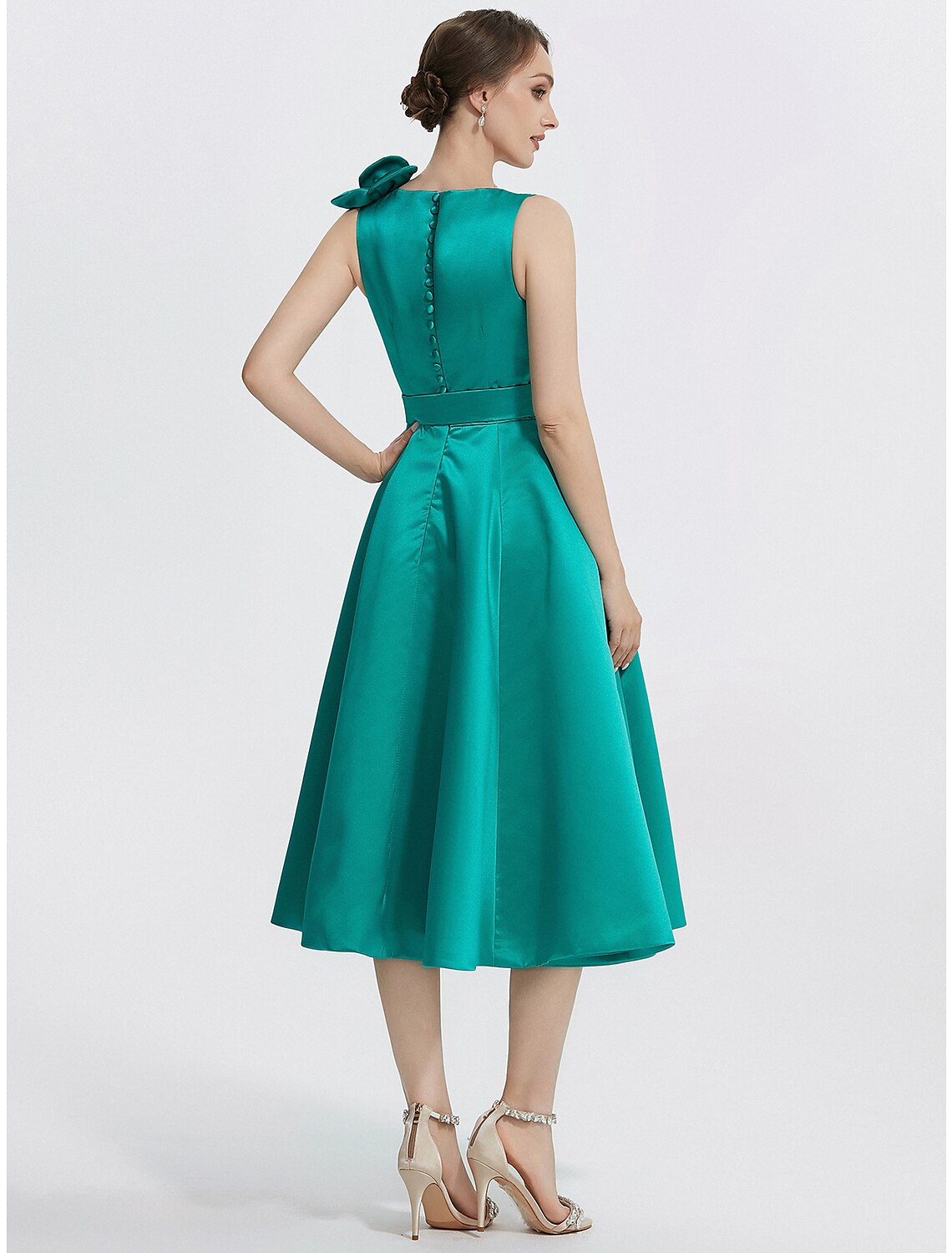 A-Line Cocktail Dresses Elegant Dress Formal Tea Length Sleeveless V Neck Satin with Appliques