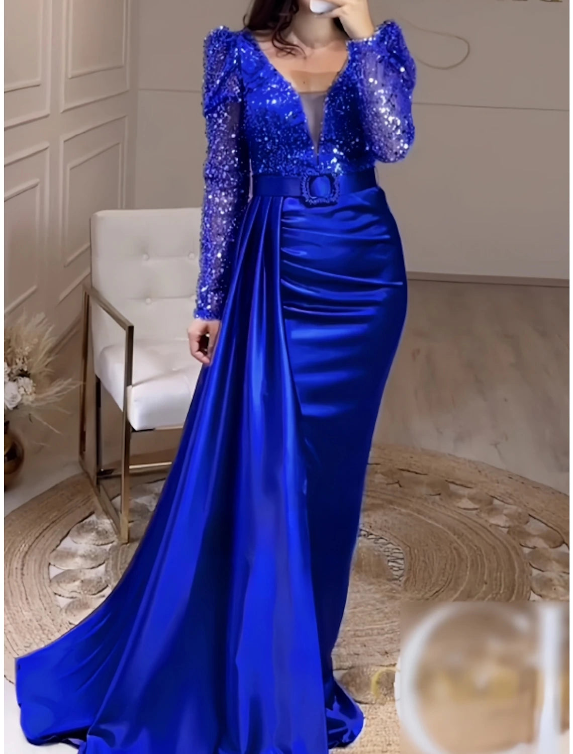 A-Line Evening Gown Elegant Dress Formal Sweep / Brush Train Long Sleeve V Neck Satin with Glitter Pleats Ruched