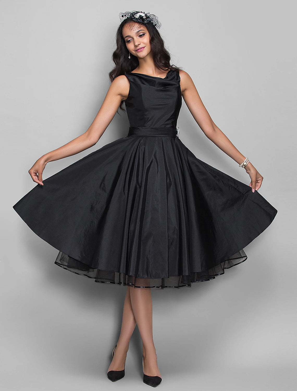 A-Line Cocktail Dresses Vintage Dress Halloween Wedding Guest Knee Length Sleeveless V Neck Taffeta with Pleats Crystals