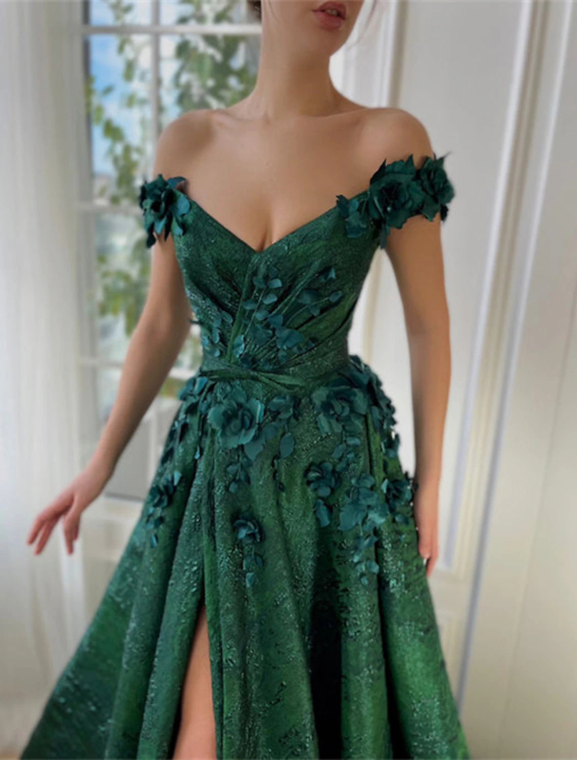 A-Line Prom Dresses Floral Dress Wedding Guest Wedding Party Court Train Sleeveless Off Shoulder Satin with Slit Appliques