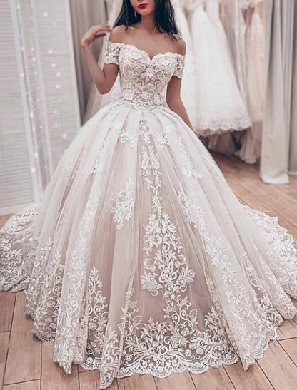 Engagement Formal Fall Wedding Dresses Ball Gown Off Shoulder Cap Sleeve Chapel Train Lace Bridal Gowns With Pleats Appliques