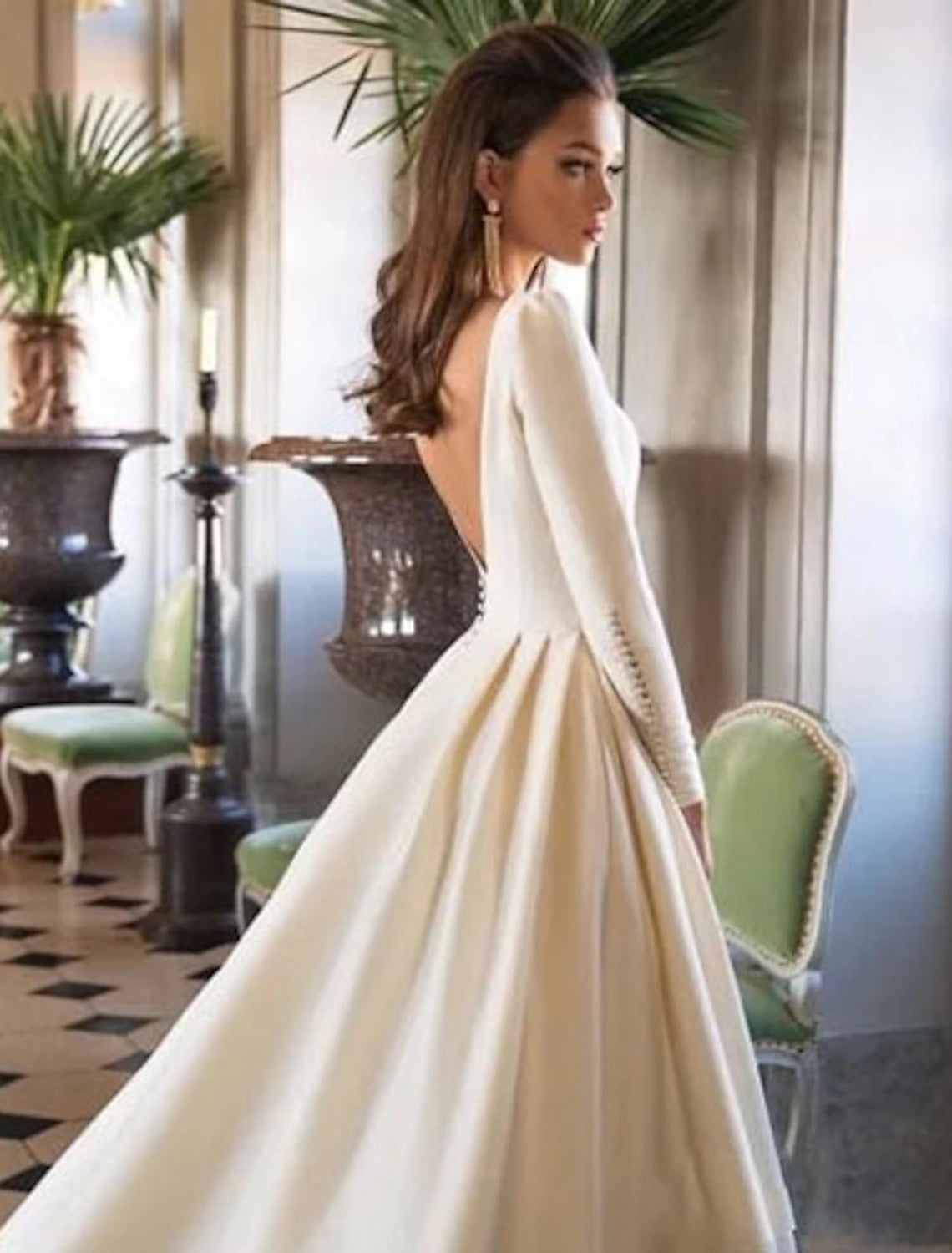 Formal Fall Wedding Dresses Ball Gown Scoop Neck Long Sleeve Court Train Satin Bridal Gowns With Buttons Pleats