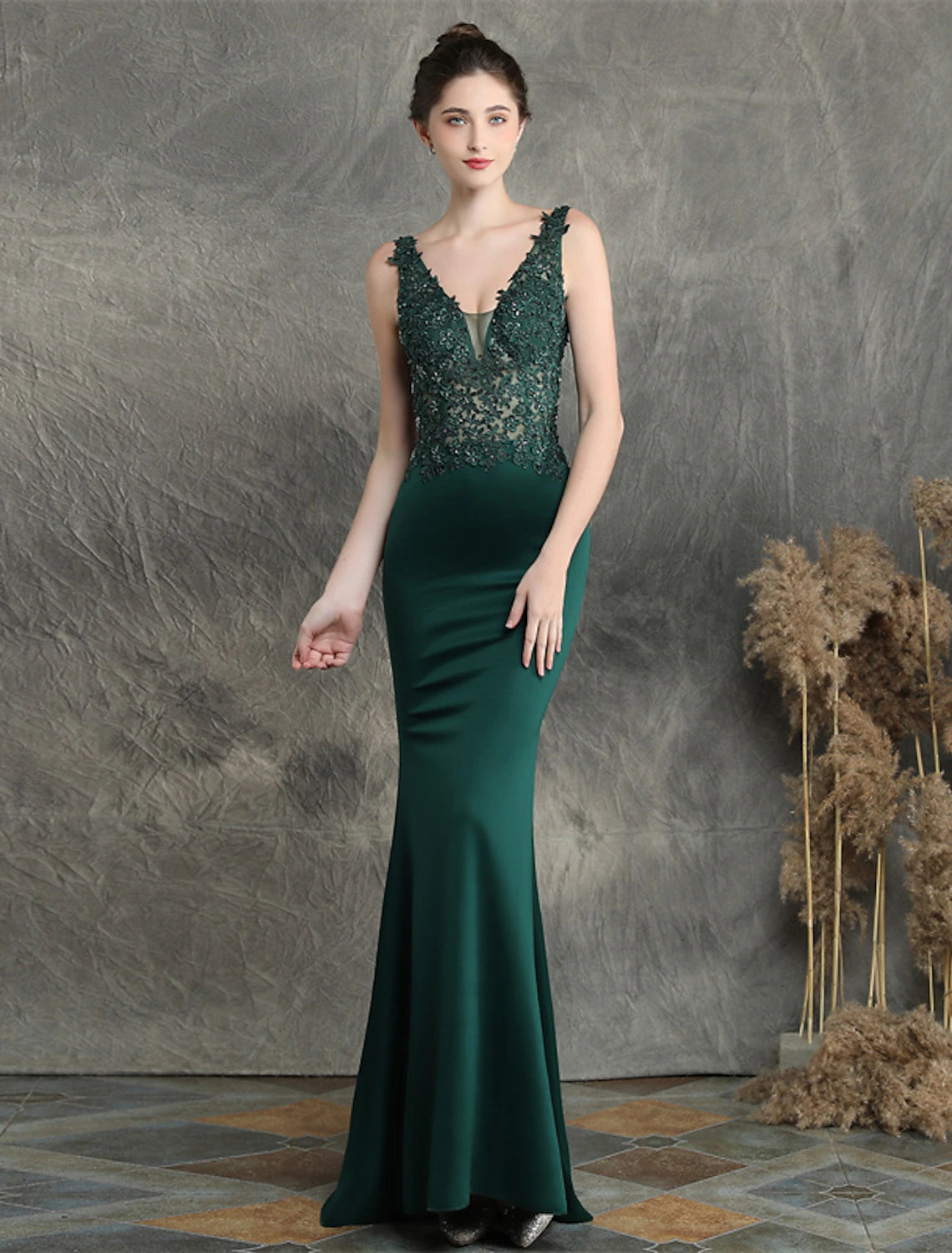 Mermaid / Trumpet Evening Gown Elegant Dress Formal Sweep / Brush Train Sleeveless V Neck Cotton Blend with Beading Appliques