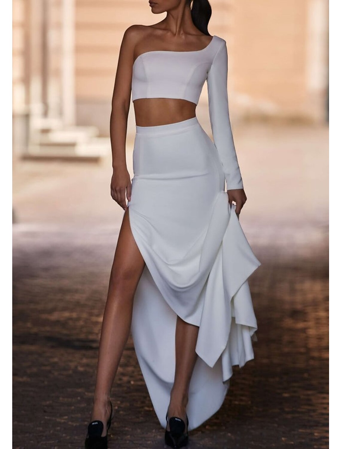 Sheath / Column Minimalist Sexy Prom Birthday Dress One Shoulder Long Sleeve Court Train Satin with Slit Pure Color