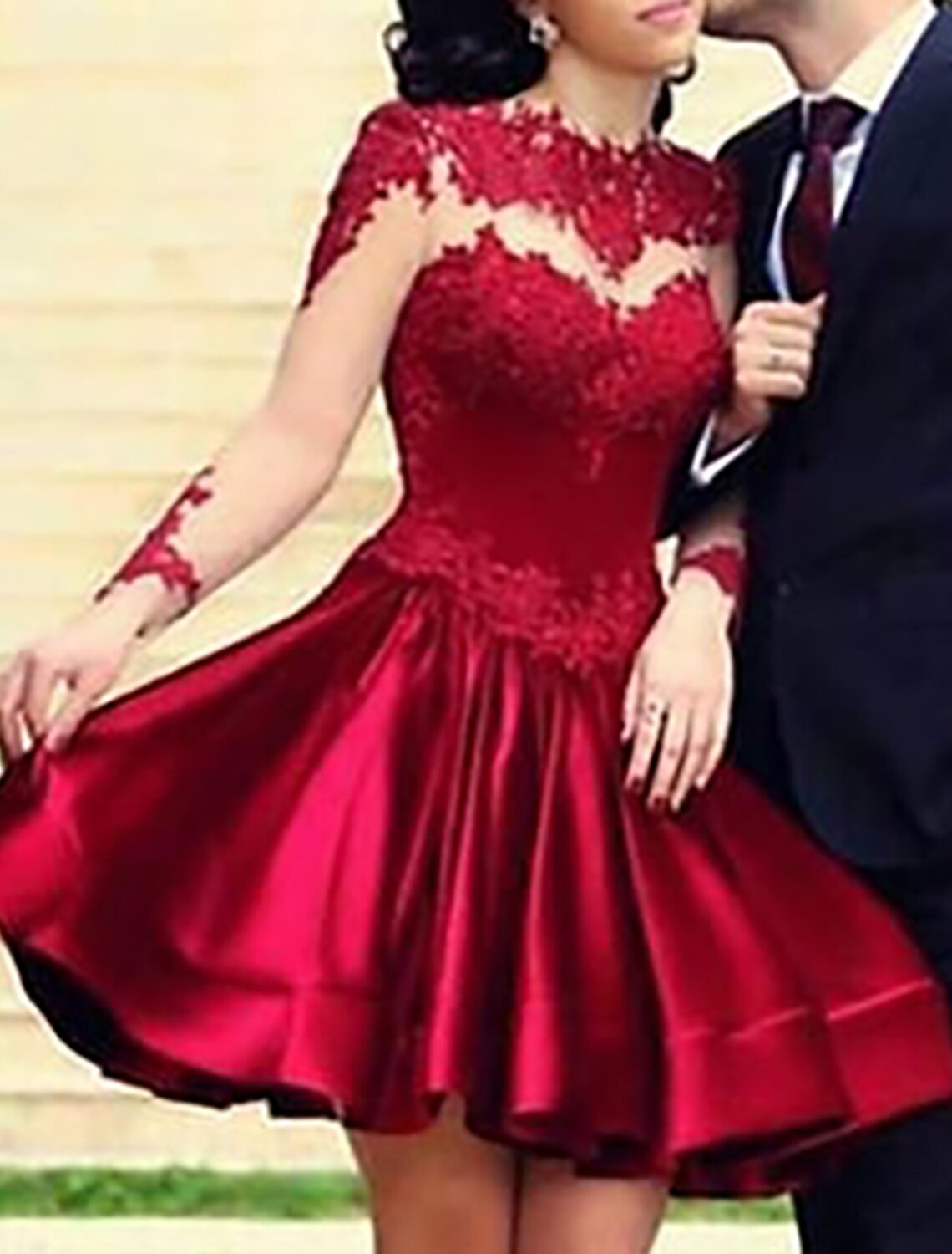 A-Line Hot Cocktail Party Prom Valentine's Day Dress Jewel Neck Long Sleeve Short / Mini Lace with Pleats Appliques