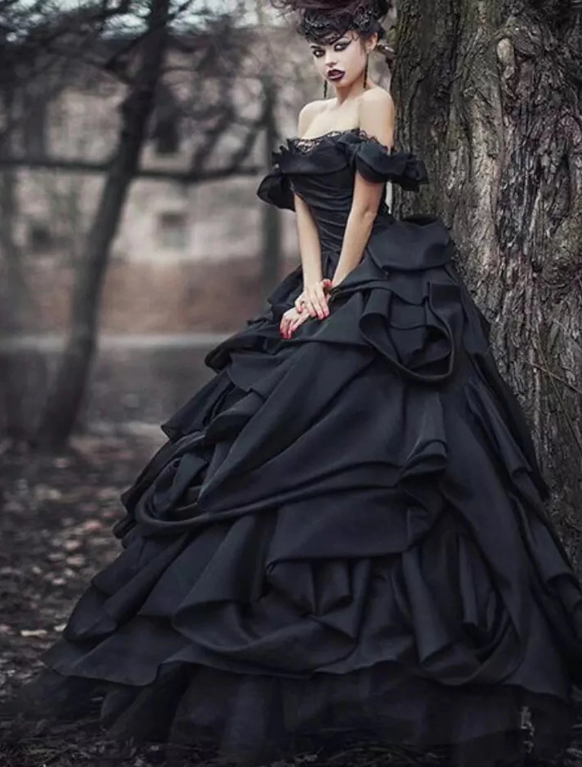 Engagement Gothic Black Wedding Dresses Formal Fall Ball Gown Off Shoulder Cap Sleeve Court Train Satin Bridal Gowns With Lace Ruched Summer Halloween Wedding Party