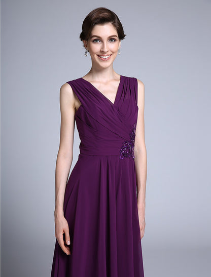 Sheath / Column Mother of the Bride Dress Elegant V Neck Floor Length Chiffon Sleeveless No with Criss Cross Sequin