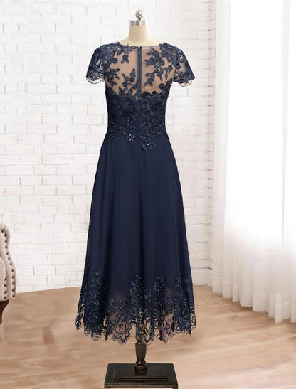 A-Line Mother of the Bride Dress Formal Vintage Elegant Scoop Neck Tea Length Lace 3/4 Length Sleeve with Sequin Appliques