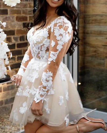 A-line Lace Long Sleeve Tulle Homecoming Dresses