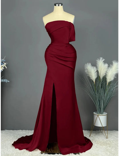 A-Line Evening Gown Elegant Dress Formal Sweep / Brush Train Sleeveless Strapless Satin with Pleats Ruched Slit