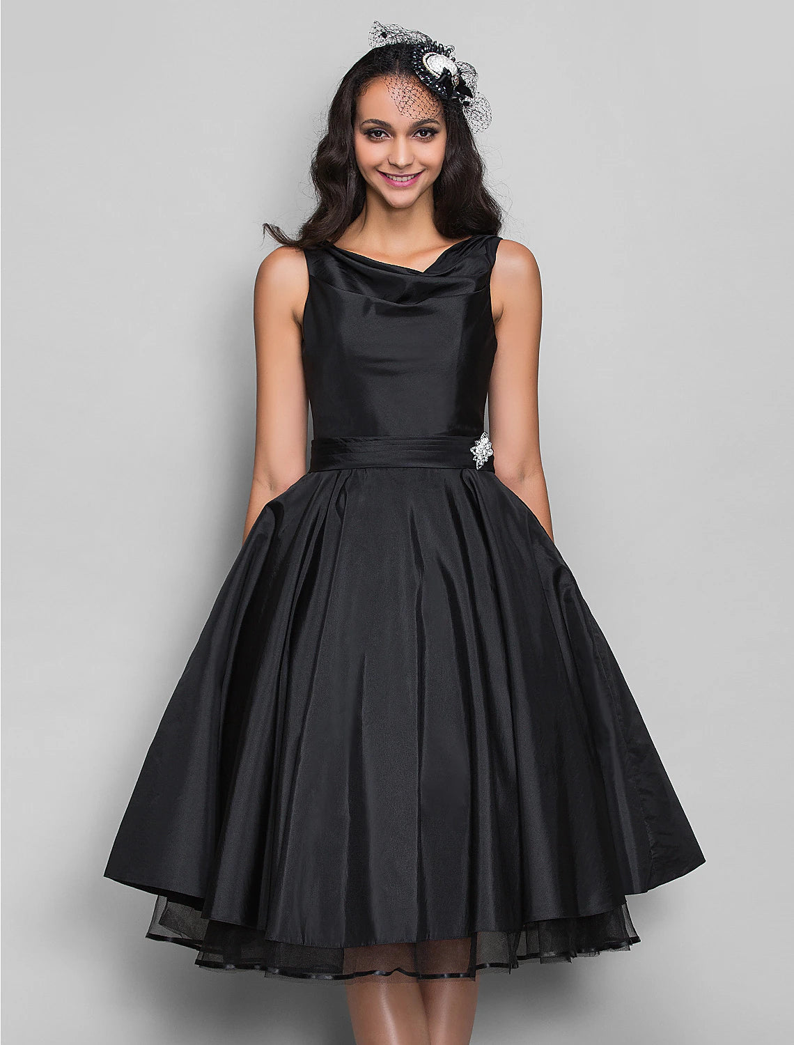 A-Line Cocktail Dresses Vintage Dress Halloween Wedding Guest Knee Length Sleeveless V Neck Taffeta with Pleats Crystals