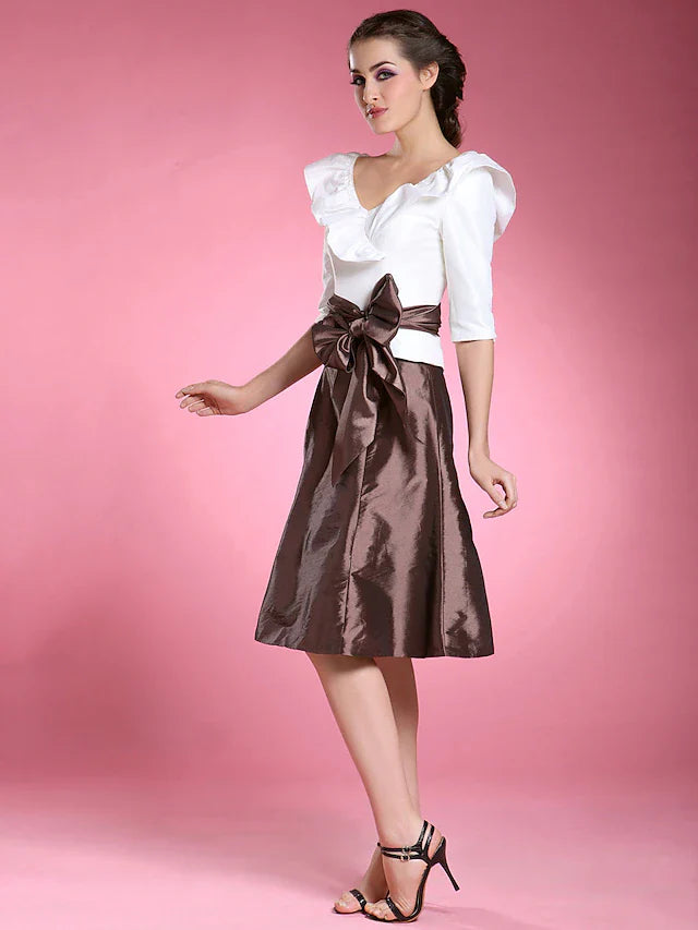 A-Line Mother of the Bride Dress Color Block V Neck Knee Length Taffeta Half Sleeve No with Sash / Ribbon Bow(s)