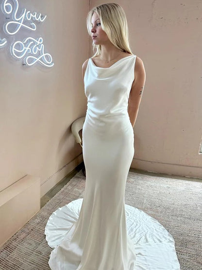 Sheath/Column Silk like Satin Ruched Scoop Sleeveless Court Train Wedding Dresses