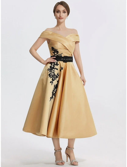 A-Line Cocktail Dresses Elegant Dress Formal Prom Tea Length Sleeveless Off Shoulder Satin with Appliques