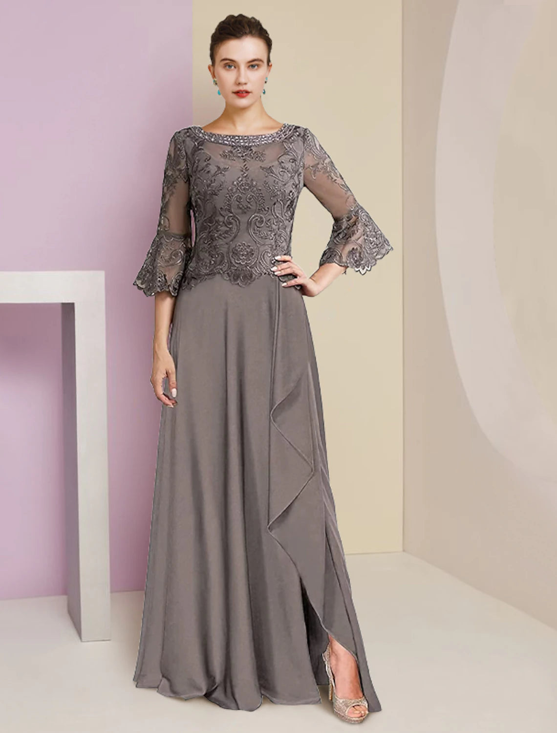 A-Line Mother of the Bride Dress Formal Elegant V Neck Sweep / Brush Train Lace Stretch Chiffon 3/4 Length Sleeve with Beading Appliques