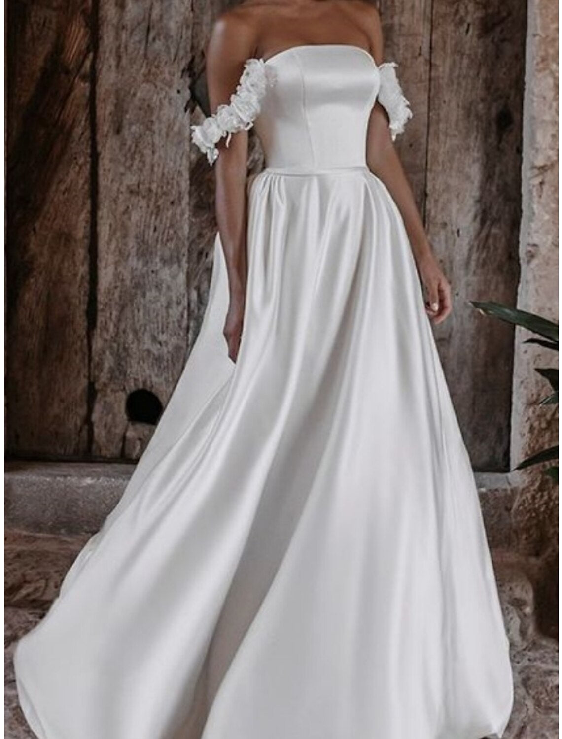 Hall Formal Wedding Dresses A-Line Off Shoulder Sleeveless Floor Length Satin Bridal Gowns With Pleats Flower