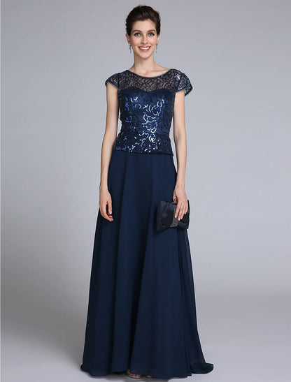 Sheath / Column Mother of the Bride Dress Sparkle & Shine Scoop Neck Floor Length Chiffon Short Sleeve No with Sequin