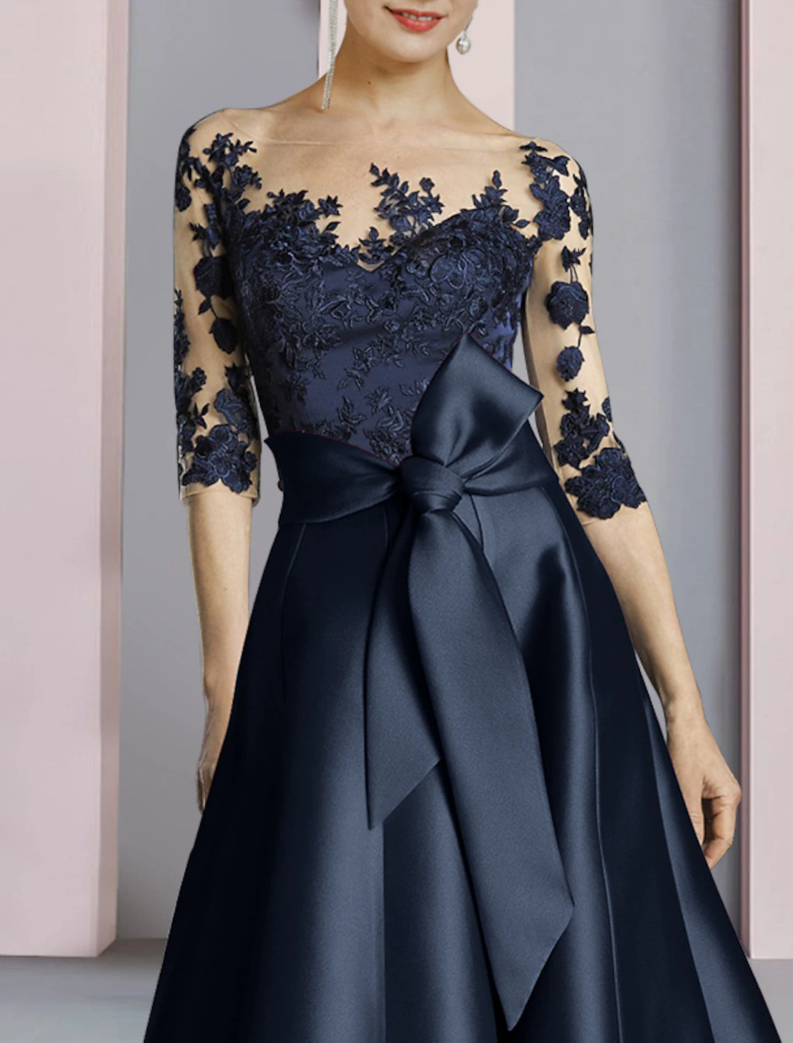 Sheath / Column Mother of the Bride Dress Party Elegant Scoop Neck Ankle Length Satin Lace Half Sleeve with Bow(s) Pleats