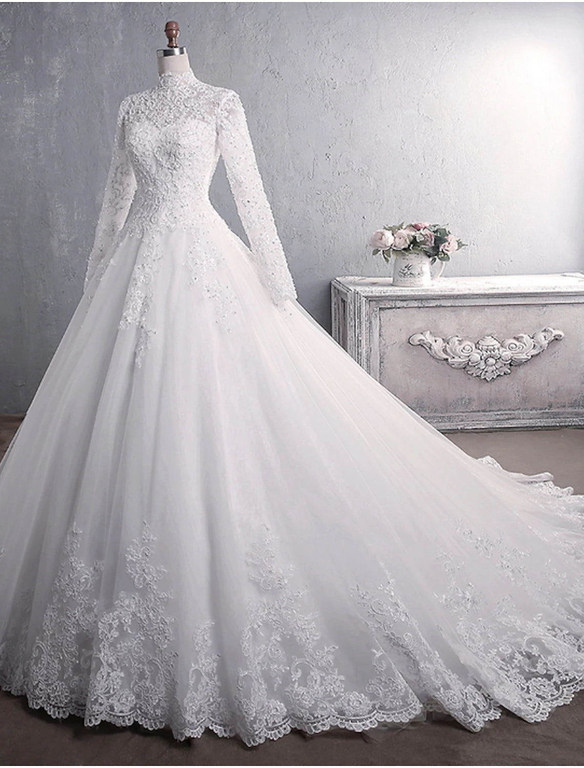 Engagement Formal Fall Wedding Dresses Ball Gown High Neck Long Sleeve Court Train Lace Church Bridal Gowns With Appliques