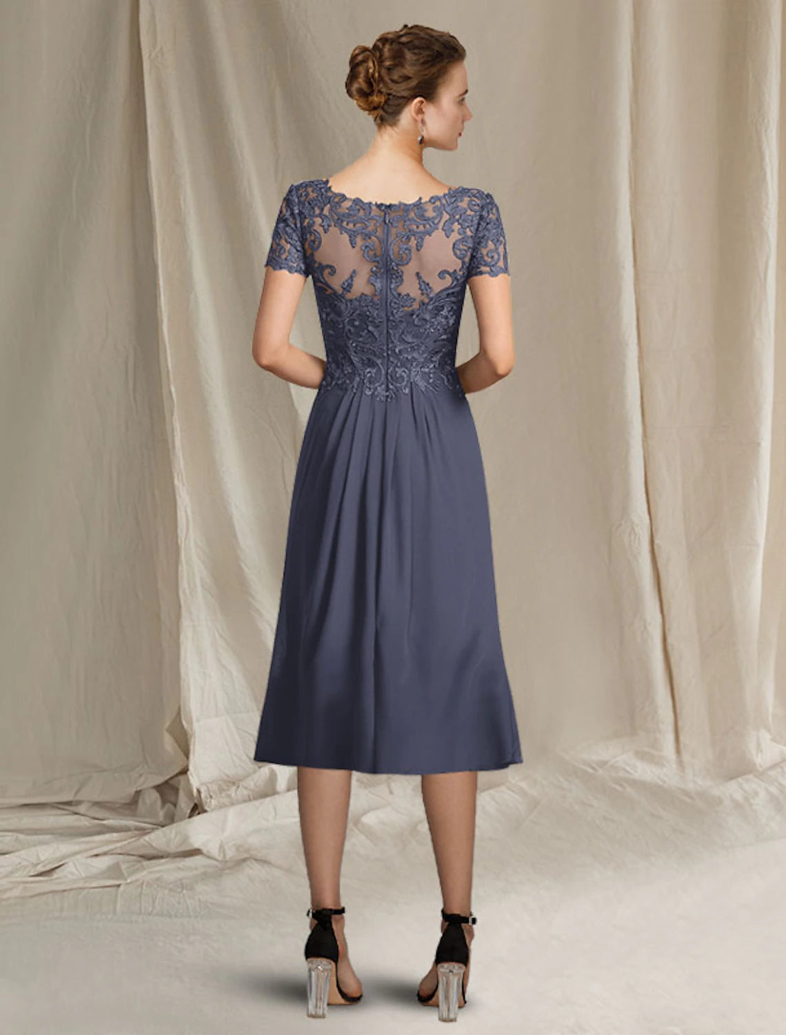 A-Line Mother of the Bride Dress Plus Size Elegant V Neck Tea Length Chiffon Lace Short Sleeve Wrap Included with Applique