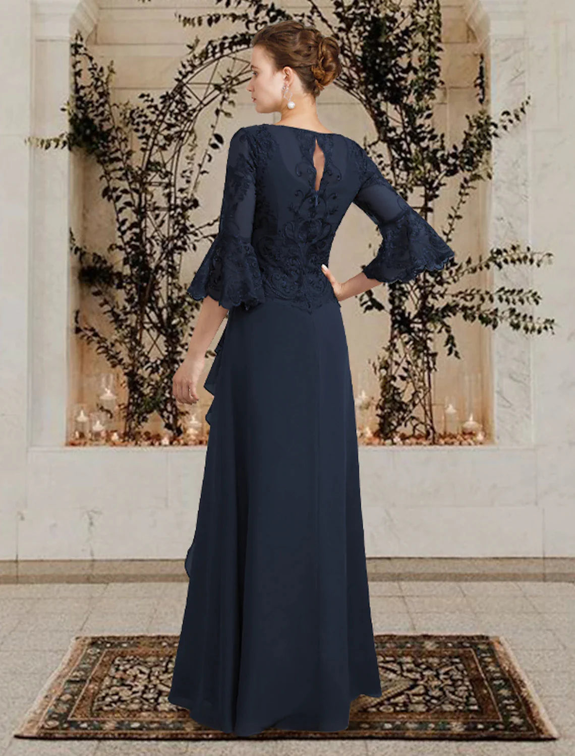 Sheath / Column Mother of the Bride Dress Plus Size Elegant Jewel Neck Floor Length Chiffon Lace Half Sleeve with Sequin Appliques