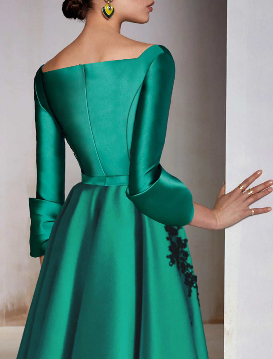 A-Line Cocktail Dresses Christmas Red Green Dress Wedding Guest Tea Length 3/4 Length Sleeve V Neck Satin with Bow(s) Appliques