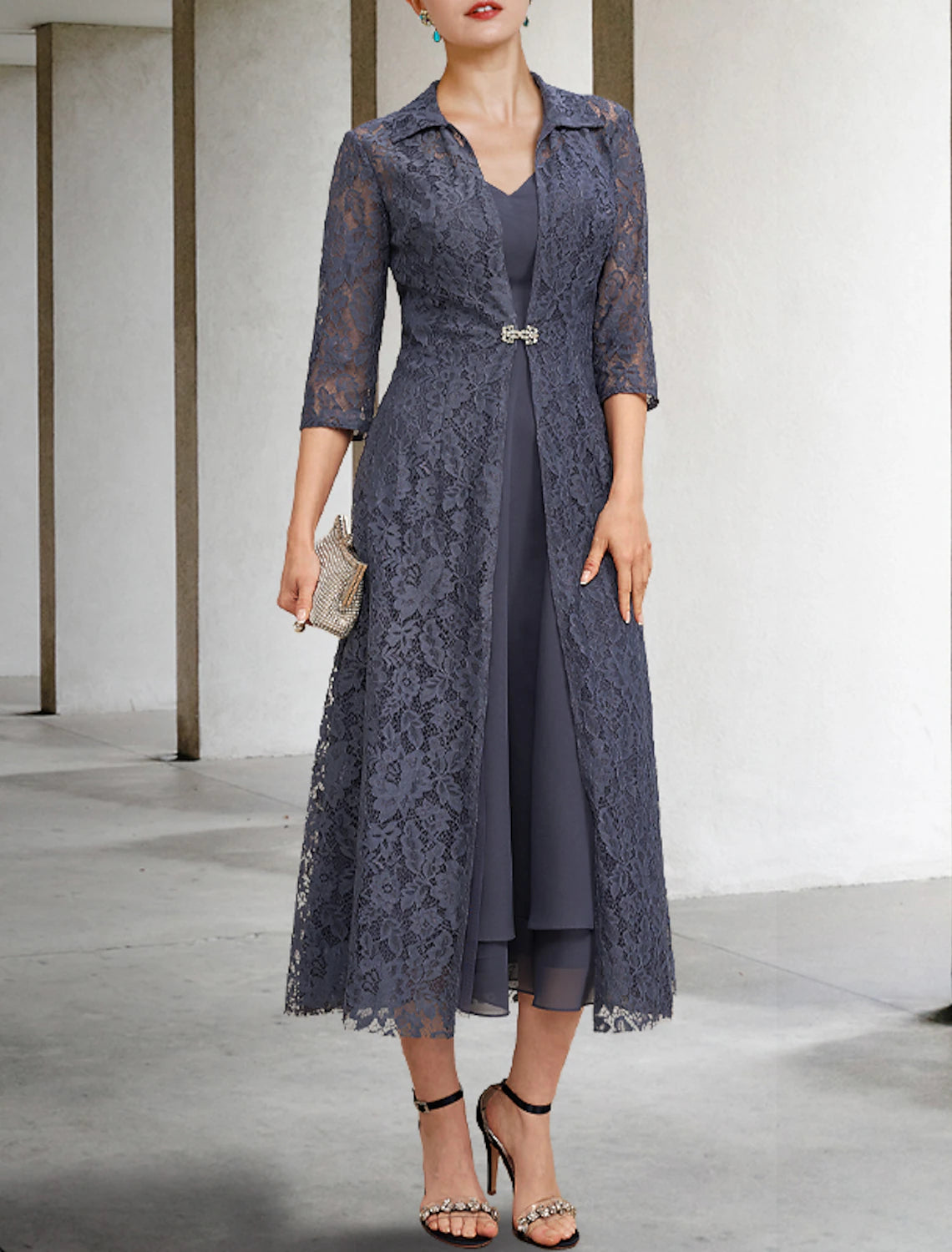 A-Line Mother of the Bride Dress Elegant V Neck Tea Length Chiffon Lace Sleeveless Jacket Dresses with Tier Solid Color